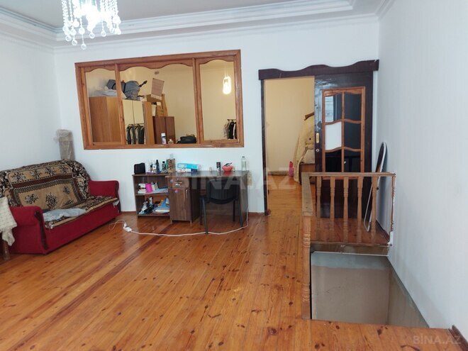 Satılır 4 otaqlı həyət evi/bağ evi 110 m², Elmlər Akademiyası m., photo 1 from 15