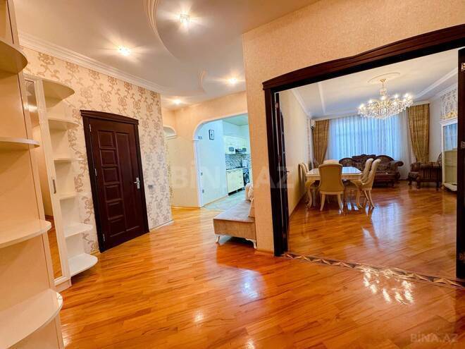 Продаётся 3-комн. новостройка 120 м², м. Иншаатчылар, photo 1 from 20