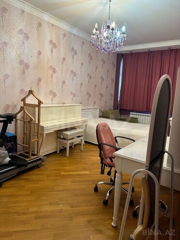Продаётся 4-комн. новостройка 212 м², м. Элмляр Академиясы, photo 11 from 18