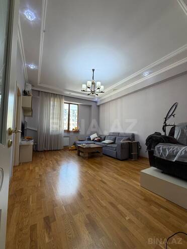 Продаётся 3-комн. новостройка 71 м², м. Кара Караев, photo 4 from 13