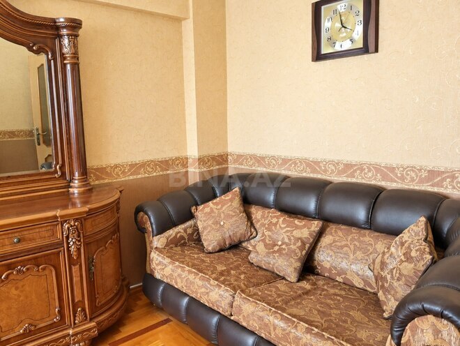 İcarəyə verilir 2 otaqlı köhnə tikili 60 m², Elmlər Akademiyası m., photo 4 from 9