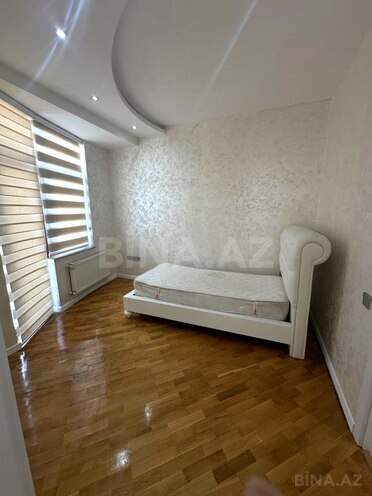 İcarəyə verilir 5 otaqlı yeni tikili 250 m², 28 May m., photo 8 from 24