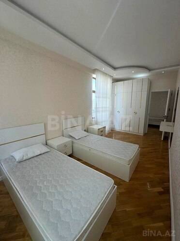 İcarəyə verilir 5 otaqlı yeni tikili 250 m², 28 May m., photo 9 from 24