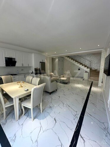 İcarəyə verilir 5 otaqlı yeni tikili 250 m², 28 May m., photo 5 from 24