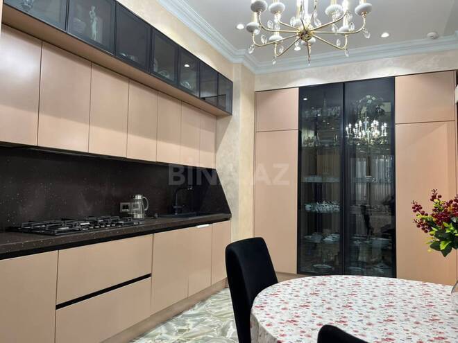 Сдаётся 3-комн. новостройка 180 м², м. 28 мая, photo 3 from 19