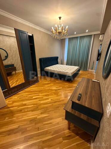 Сдаётся 4-комн. новостройка 183 м², м. 28 мая, photo 1 from 28