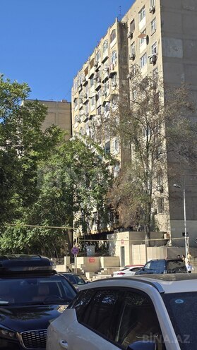 Продаётся 3-комн. вторичка 65 м², м. Нефтчиляр, photo 9 from 11