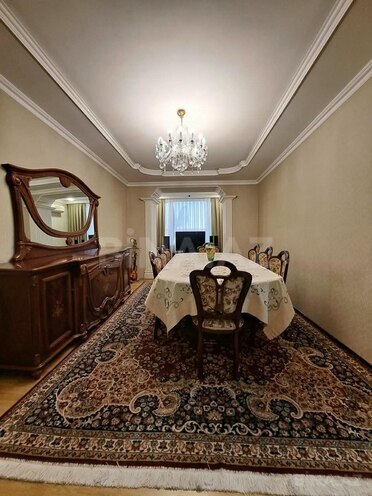 İcarəyə verilir 3 otaqlı köhnə tikili 70 m², Elmlər Akademiyası m., photo 3 from 14