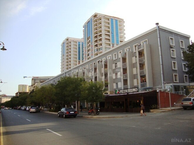Satılır 1 otaqlı köhnə tikili 35 m², Yasamal r., photo 1 from 10