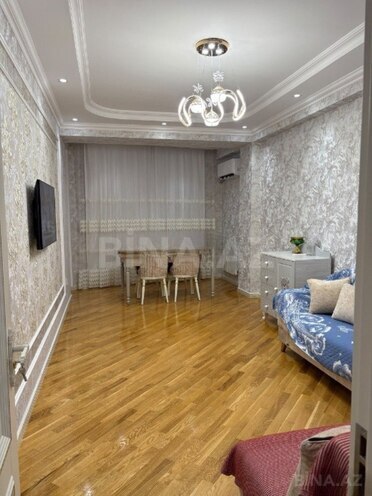 Продаётся 2-комн. новостройка 65 м², м. Азадлыг проспекти, photo 1 from 12