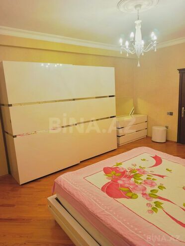 Сдаётся 3-комн. новостройка 140 м², м. Нефтчиляр, photo 9 from 19