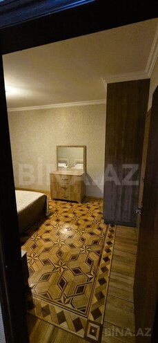 Продаётся 3-комн. вторичка 65 м², м. 28 мая, photo 10 from 18