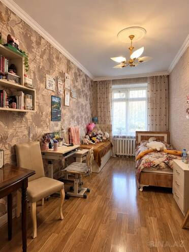 Satılır 3 otaqlı köhnə tikili 90 m², Neftçilər m., photo 10 from 29