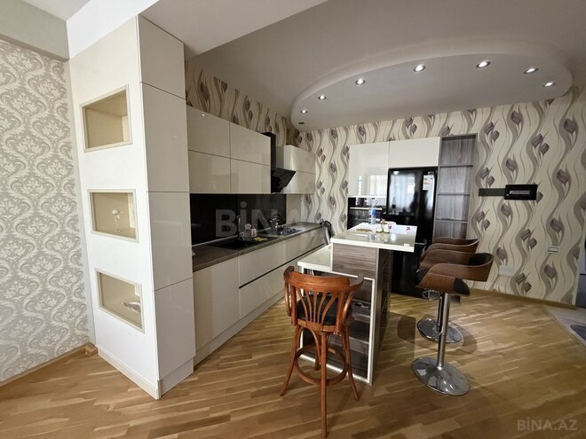 İcarəyə verilir 2 otaqlı yeni tikili 70 m², İnşaatçılar m., photo 3 from 13