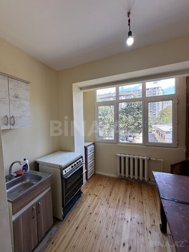 Satılır 2 otaqlı köhnə tikili 65 m², Həzi Aslanov m., photo 11 from 16