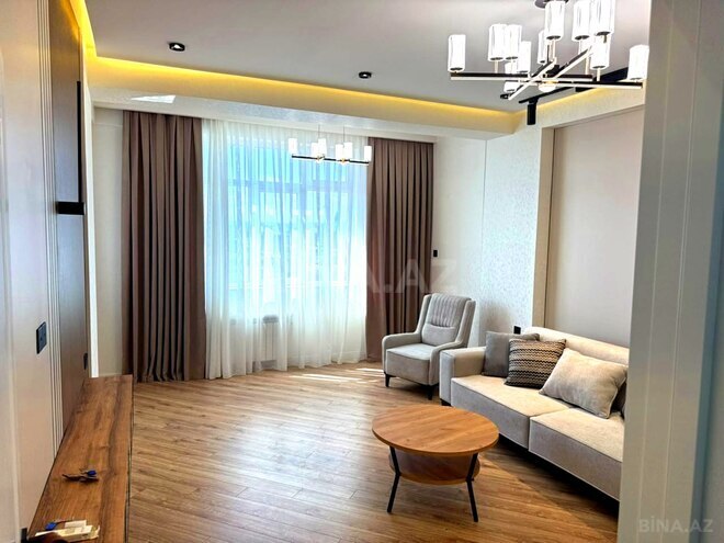 Продаётся 2-комн. новостройка 71 м², м. Кара Караев, photo 4 from 26