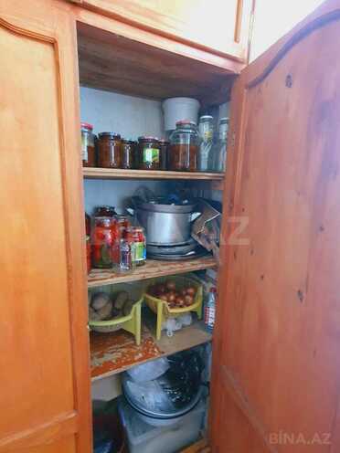 Продаётся 3-комн. вторичка 70 м², м. Кара Караев, photo 15 from 18
