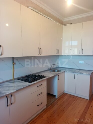 Сдаётся 1-комн. новостройка 50 м², м. Нефтчиляр, photo 1 from 9