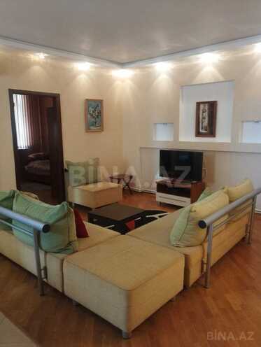 Сдаётся 3-комн. новостройка 81 м², м. Элмляр Академиясы, photo 3 from 11