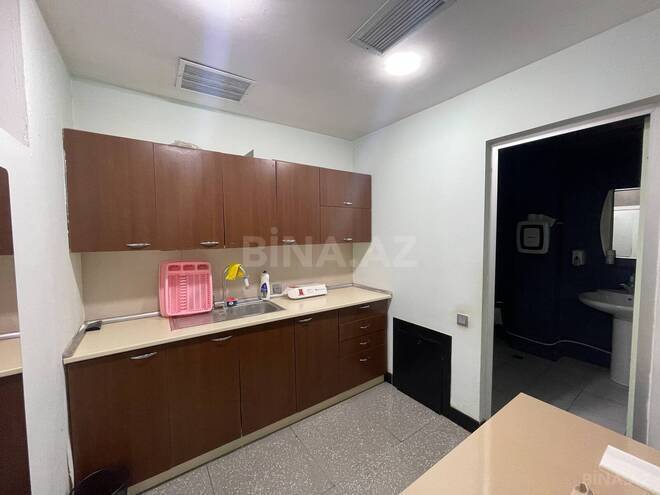 Сдаётся 20-комн. офис 1 100 м², Насиминский  р., photo 29 from 32