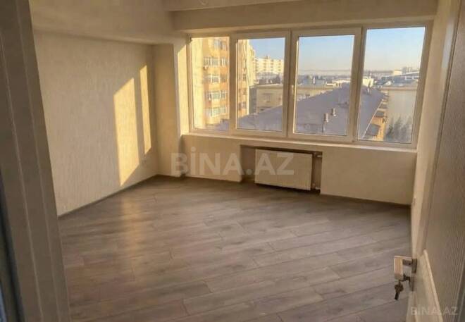 Satılır 2 otaqlı köhnə tikili 65 m², Gənclik m., photo 1 from 10