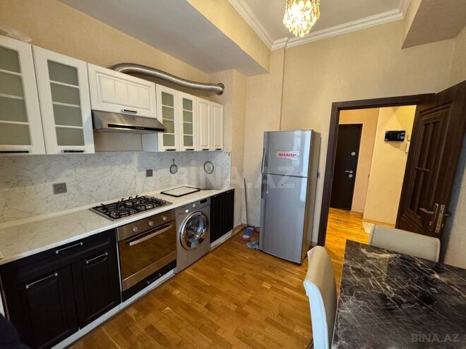 İcarəyə verilir 3 otaqlı yeni tikili 80 m², Qara Qarayev m., photo 9 from 13