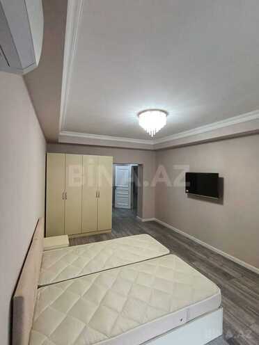 İcarəyə verilir 4 otaqlı yeni tikili 155 m², 28 May m., photo 18 from 31