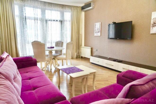 Сдаётся 2-комн. новостройка 74 м², м. Шах Исмаил Хатаи, photo 1 from 13
