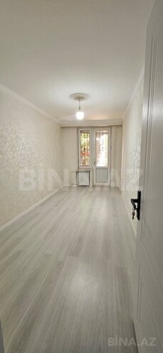 Продаётся 2-комн. вторичка 45 м², м. Нефтчиляр, photo 3 from 12