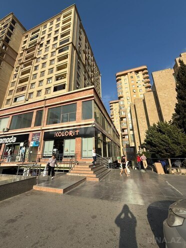 Продаётся 3-комн. новостройка 135 м², м. Иншаатчылар, photo 1 from 25
