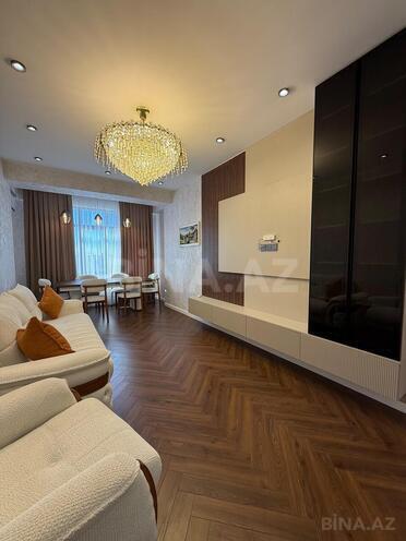 Продаётся 3-комн. новостройка 140 м², м. Нефтчиляр, photo 3 from 14