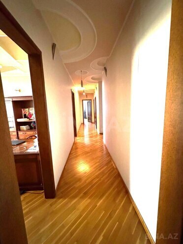 Продаётся 5-комн. новостройка 245 м², Насиминский  р., photo 11 from 15