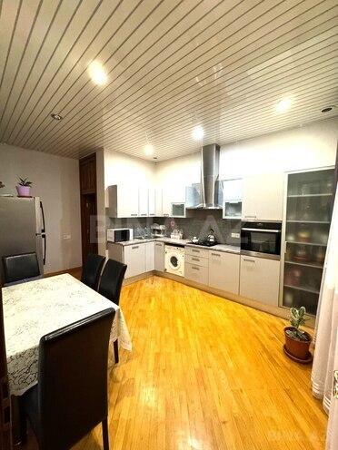 Продаётся 5-комн. новостройка 245 м², Насиминский  р., photo 10 from 15