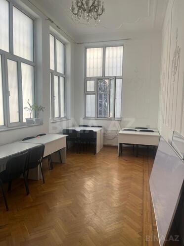 İcarəyə verilir 8 otaqlı ofis 200 m², Nizami m., photo 1 from 20