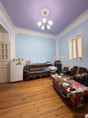 Satılır 2 otaqlı köhnə tikili 35 m², Sahil m., photo 3 from 9
