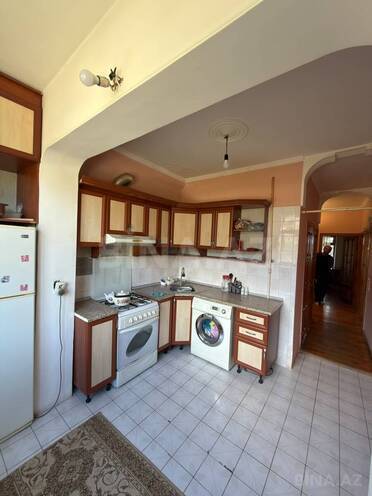 Продаётся 3-комн. вторичка 82 м², м. Ази Асланов, photo 11 from 20
