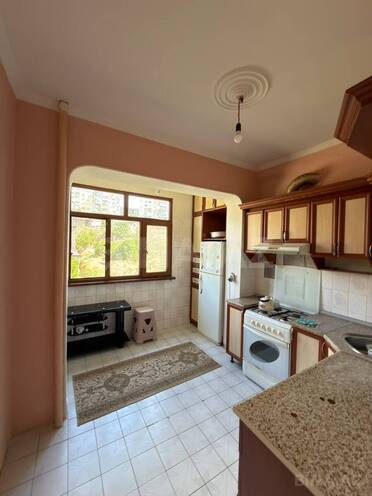 Продаётся 3-комн. вторичка 82 м², м. Ази Асланов, photo 13 from 20