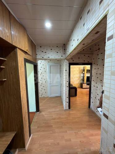 Продаётся 3-комн. вторичка 70 м², м. Ази Асланов, photo 8 from 15