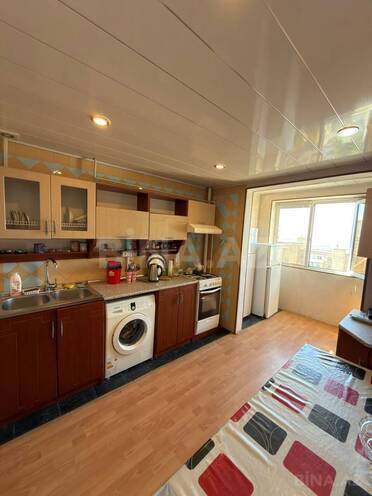 Продаётся 3-комн. вторичка 70 м², м. Ази Асланов, photo 10 from 15