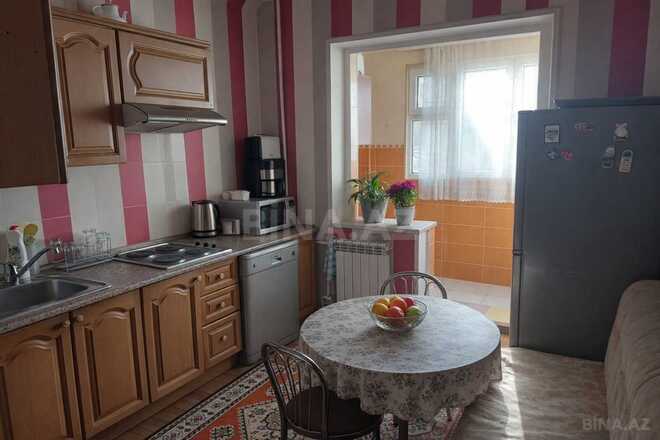 Продаётся 2-комн. вторичка 70 м², м. Азадлыг проспекти, photo 6 from 9