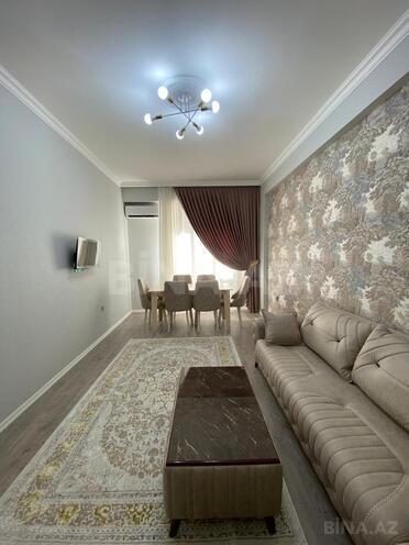 Продаётся 2-комн. новостройка 64 м², Абшеронcкий  р., photo 1 from 13