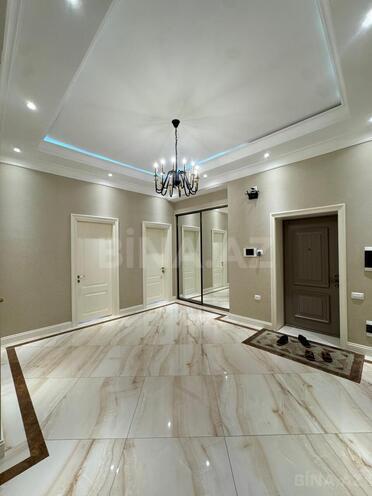 Сдаётся 3-комн. новостройка 150 м², м. Низами, photo 19 from 28