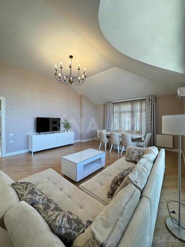 Сдаётся 3-комн. новостройка 150 м², м. Низами, photo 11 from 28