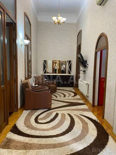 Сдаётся 4-комн. вторичка 120 м², м. Ичеришехер, photo 3 from 31