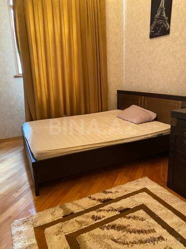 Сдаётся 4-комн. вторичка 120 м², м. Ичеришехер, photo 9 from 31
