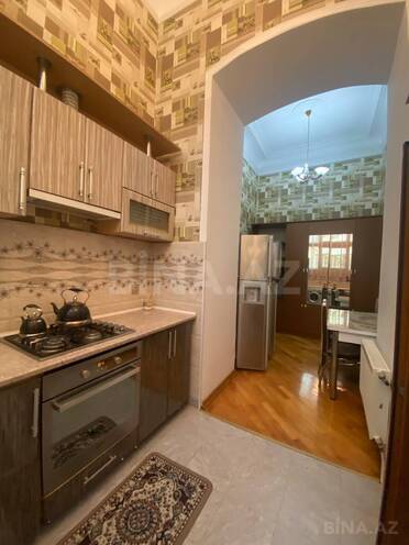 Сдаётся 4-комн. вторичка 120 м², м. Ичеришехер, photo 18 from 31