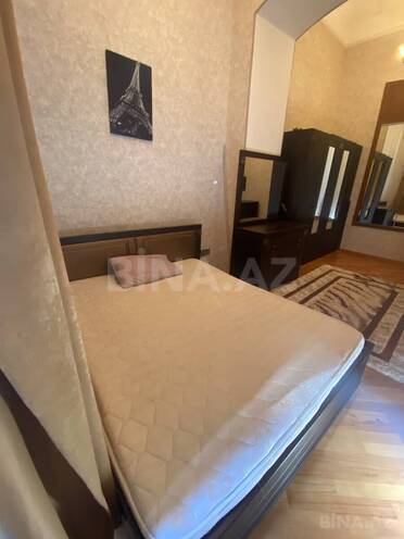 Сдаётся 4-комн. вторичка 120 м², м. Ичеришехер, photo 22 from 31