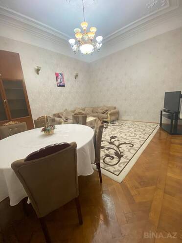 Сдаётся 4-комн. вторичка 120 м², м. Ичеришехер, photo 4 from 31