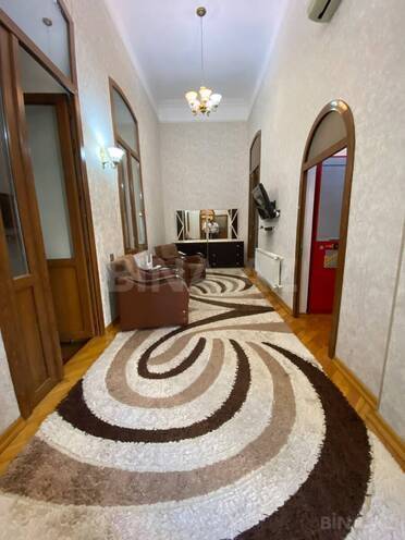 Сдаётся 4-комн. вторичка 120 м², м. Ичеришехер, photo 13 from 31