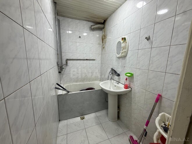 İcarəyə verilir 3 otaqlı köhnə tikili 80 m², 8-ci mikrorayon q., photo 12 from 13